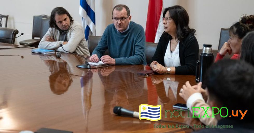 La Intendencia de Montevideo y las Cooperativas trabajando juntos.