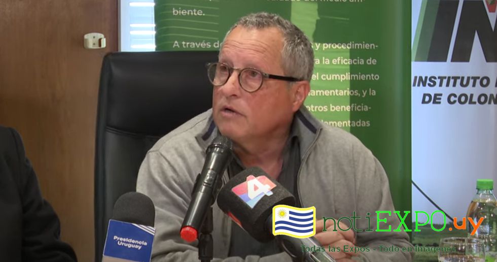 El Presidente del Instituto Nacional de Colonizacion Ing. Agronomo Alejandro Henry.