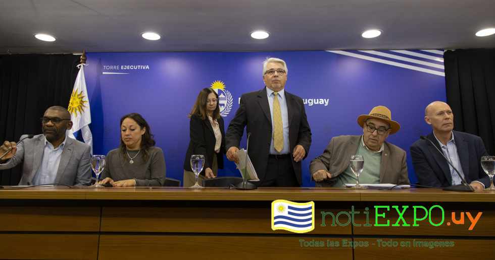 Sesion de la Comision Interministerial para Riego