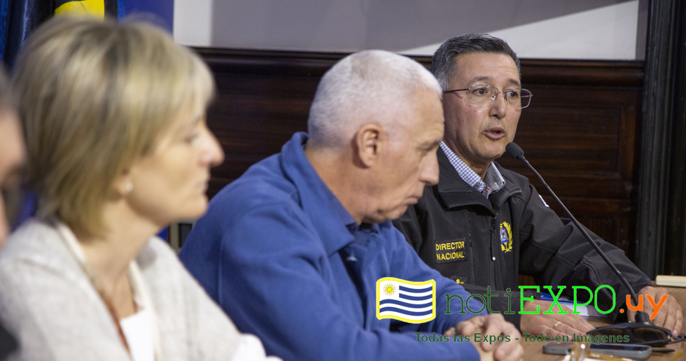 Conferenica de Prensa del Ministro del Interior Carlos Negro.