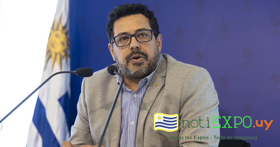 El Secretario Alejandro Sanchez en Conferencia de Prensa.