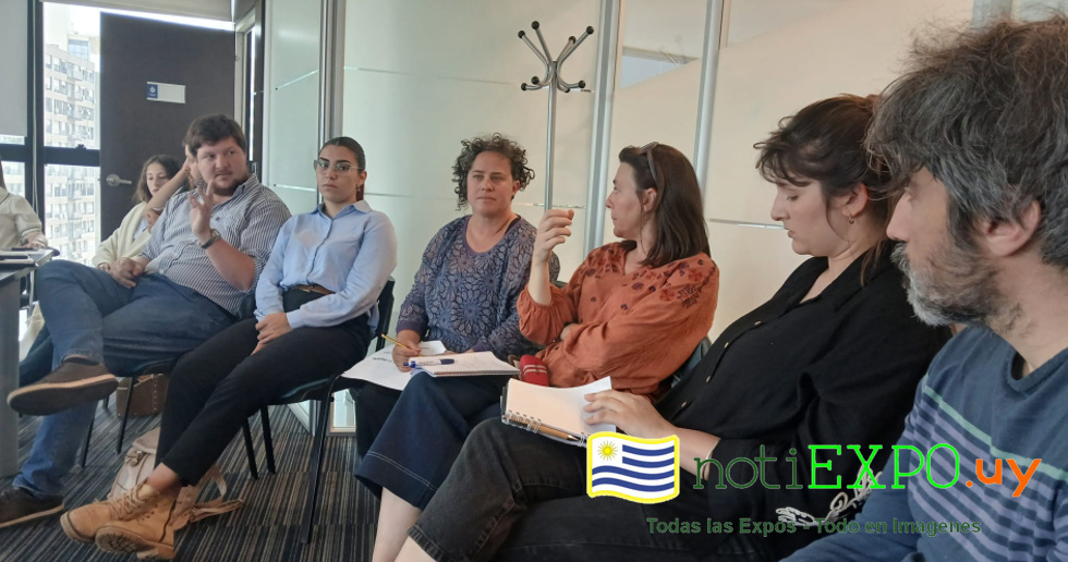 Los representantes de las gremiales jovenes reunidas.