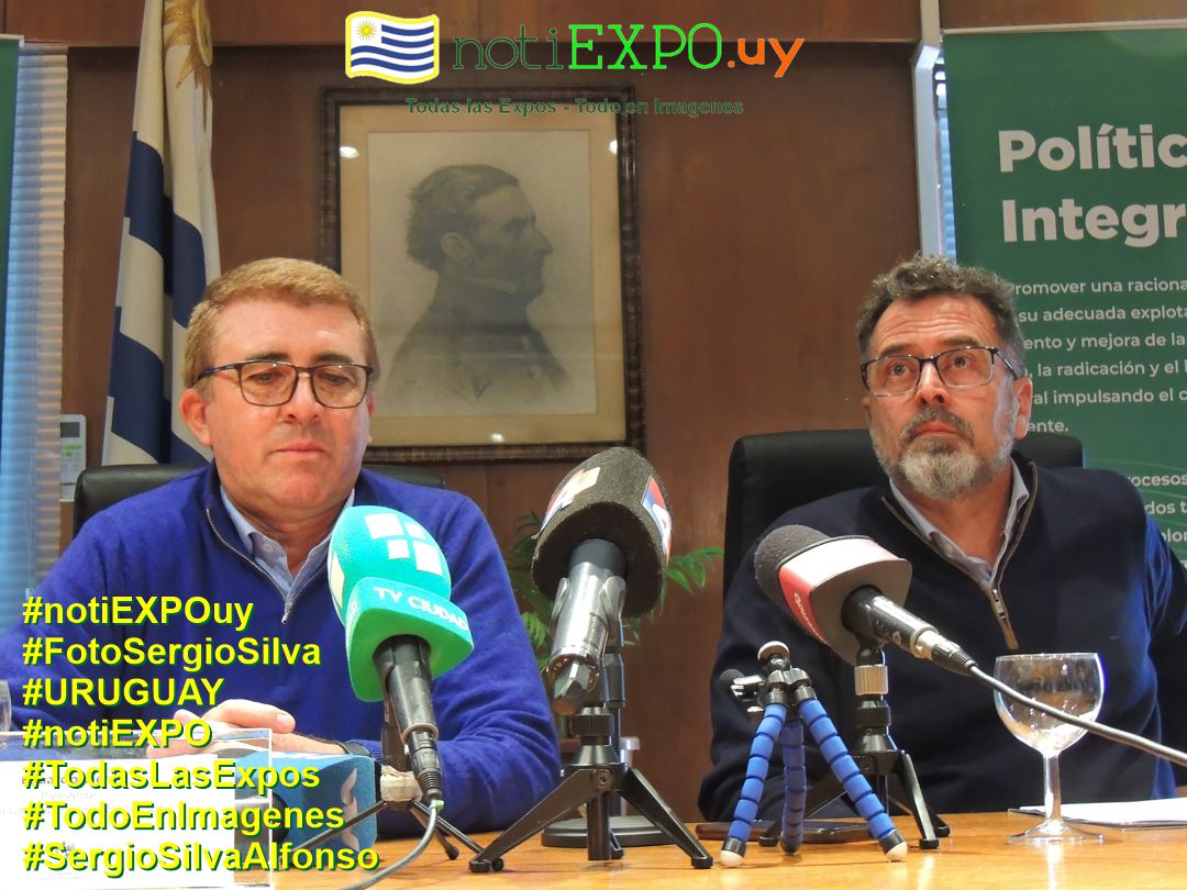 Conferencia de prensa Matias Carambula y Eduardo Viera. Fotografia de Sergio Silva. #FotoSergioSilva