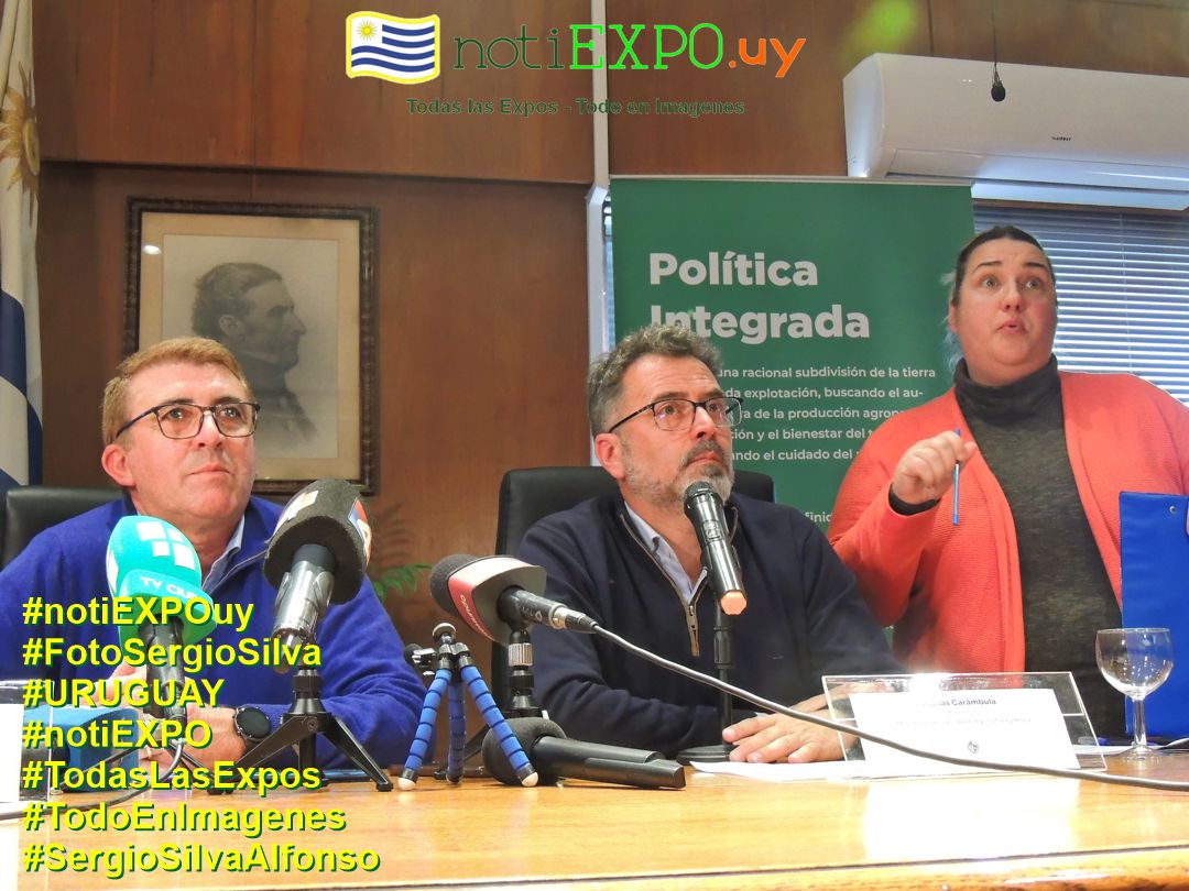 Conferencia de prensa Matias Carambula y Eduardo Viera. Fotografia de Sergio Silva. #FotoSergioSilva