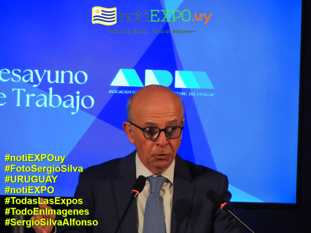 ADM desayuno de trabajo. Senadores Garcia, Bordaberry y Brenta.  Fotografia de Sergio Silva. #FotoSergioSilva