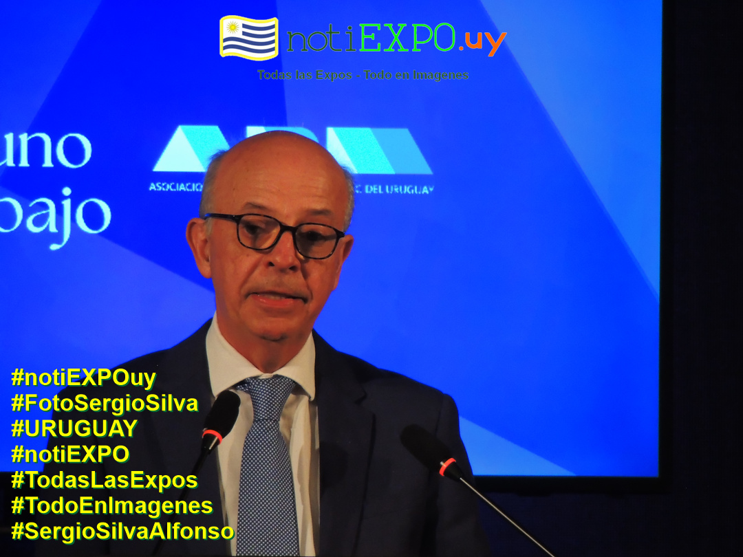 ADM desayuno de trabajo. Senadores Garcia, Bordaberry y Brenta.  Fotografia de Sergio Silva. #FotoSergioSilva