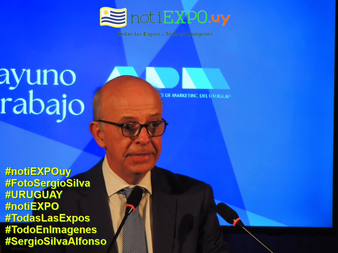 ADM desayuno de trabajo. Senadores Garcia, Bordaberry y Brenta. Fotografia de Sergio Silva. #FotoSergioSilva