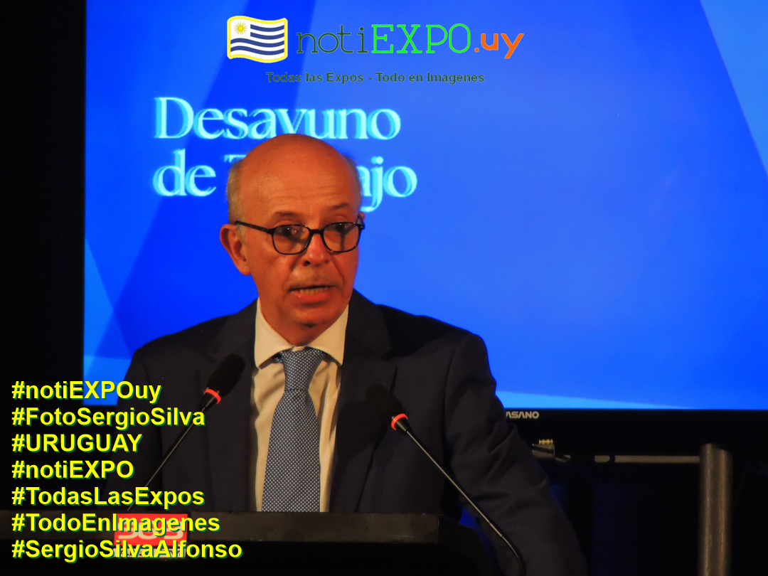 ADM desayuno de trabajo. Senadores Garcia, Bordaberry y Brenta. Fotografia de Sergio Silva. #FotoSergioSilva