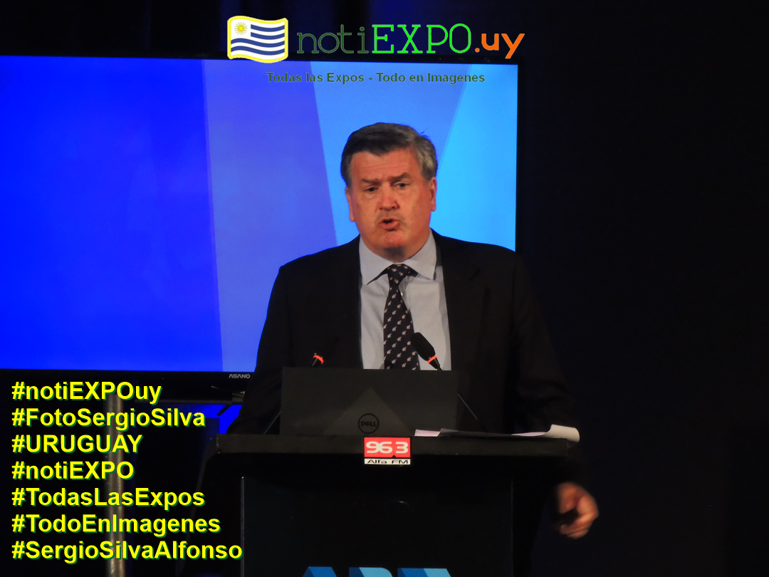 ADM desayuno de trabajo. Senadores Garcia, Bordaberry y Brenta. Fotografia de Sergio Silva. #FotoSergioSilva