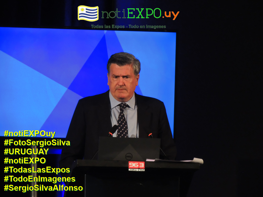 ADM desayuno de trabajo. Senadores Garcia, Bordaberry y Brenta. Fotografia de Sergio Silva. #FotoSergioSilva