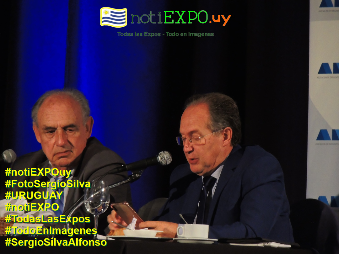 ADM desayuno de trabajo. Senadores Garcia, Bordaberry y Brenta. Fotografia de Sergio Silva. #FotoSergioSilva