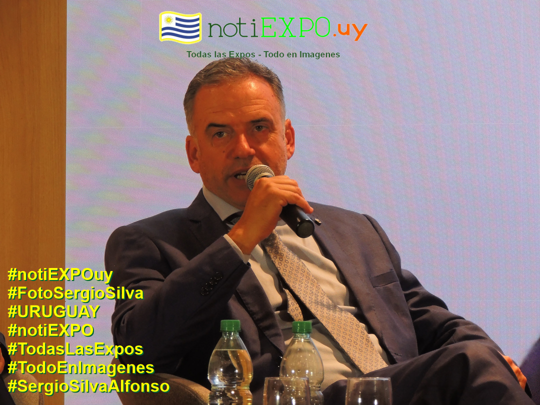 Palancas Uruguay. CAF Fundacion Felipe Gonzalez y Yamandu Orsi. Foto Sergio Silva. #FotoSergioSilva