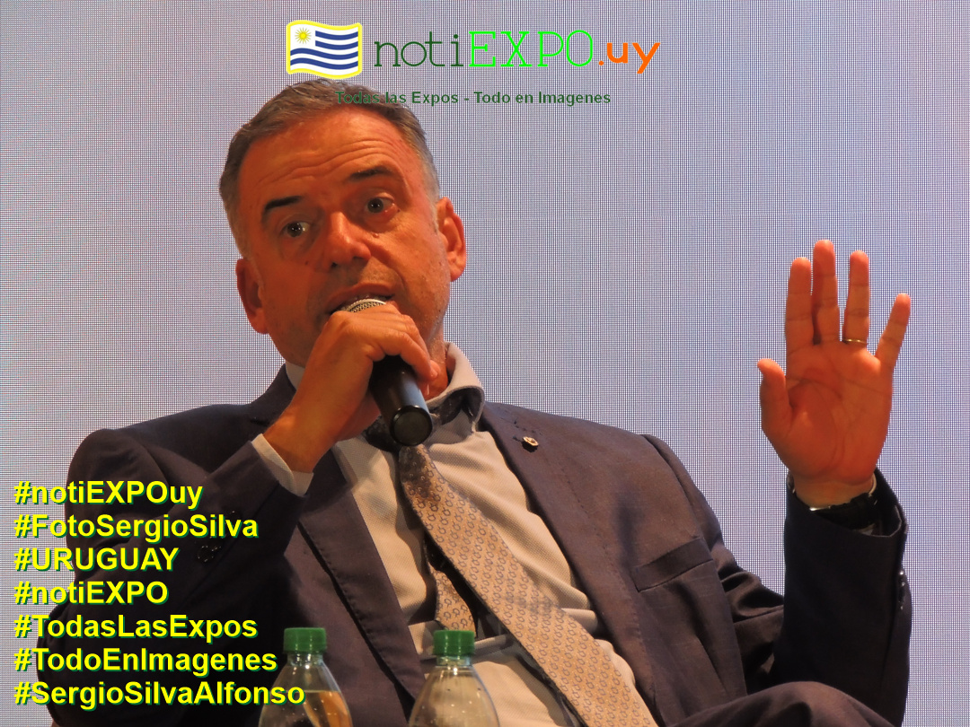 Palancas Uruguay. CAF Fundacion Felipe Gonzalez y Yamandu Orsi. Foto Sergio Silva. #FotoSergioSilva