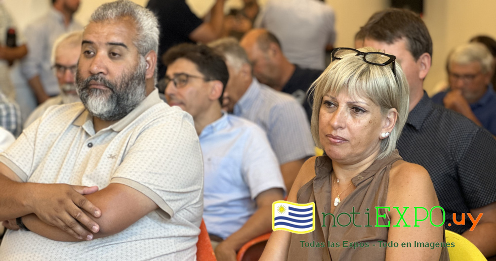 Canelones crea pozos de agua para riego o hidratacion animal.