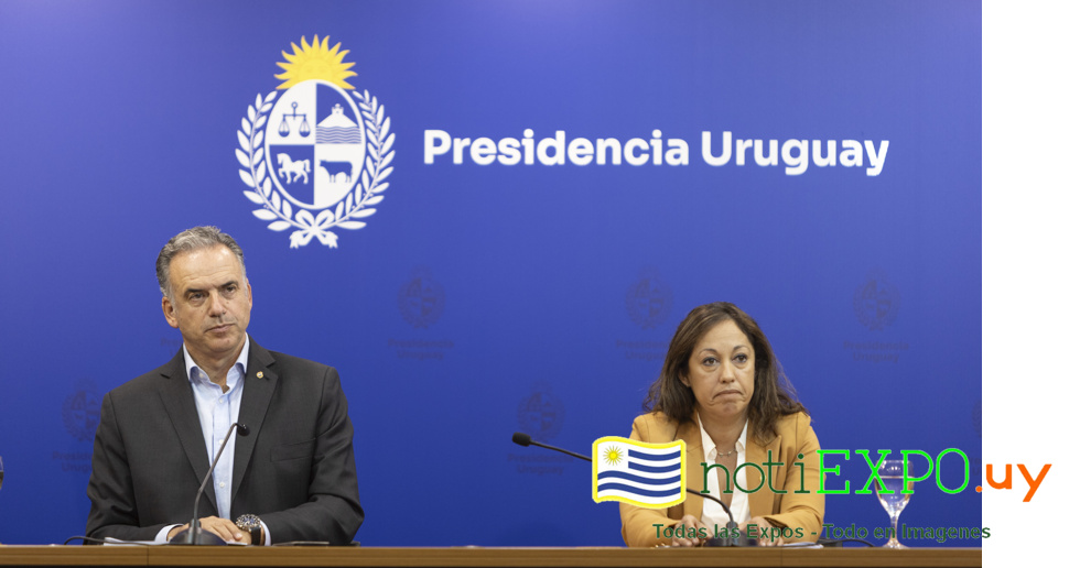 Conferencia de prensa de Yamandu Orsi y Fernanda Cardona.