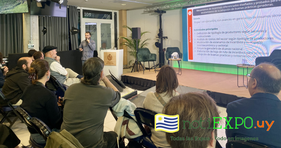 Expo Uruguay Sostenible charla sobre Pastizales.