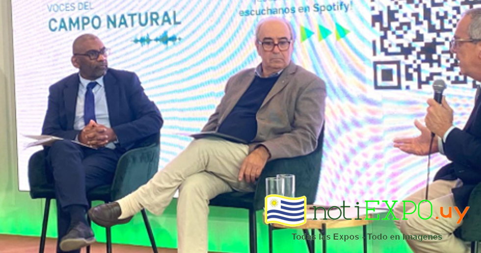 Expo Uruguay Sostenible charla sobre Pastizales.