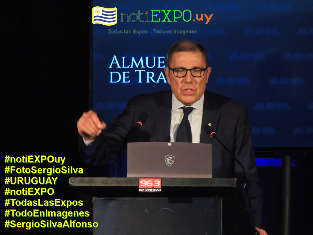 El Ministro Gabriel Oddone en ADM Foto Sergio Silva. #FotoSergioSilva
