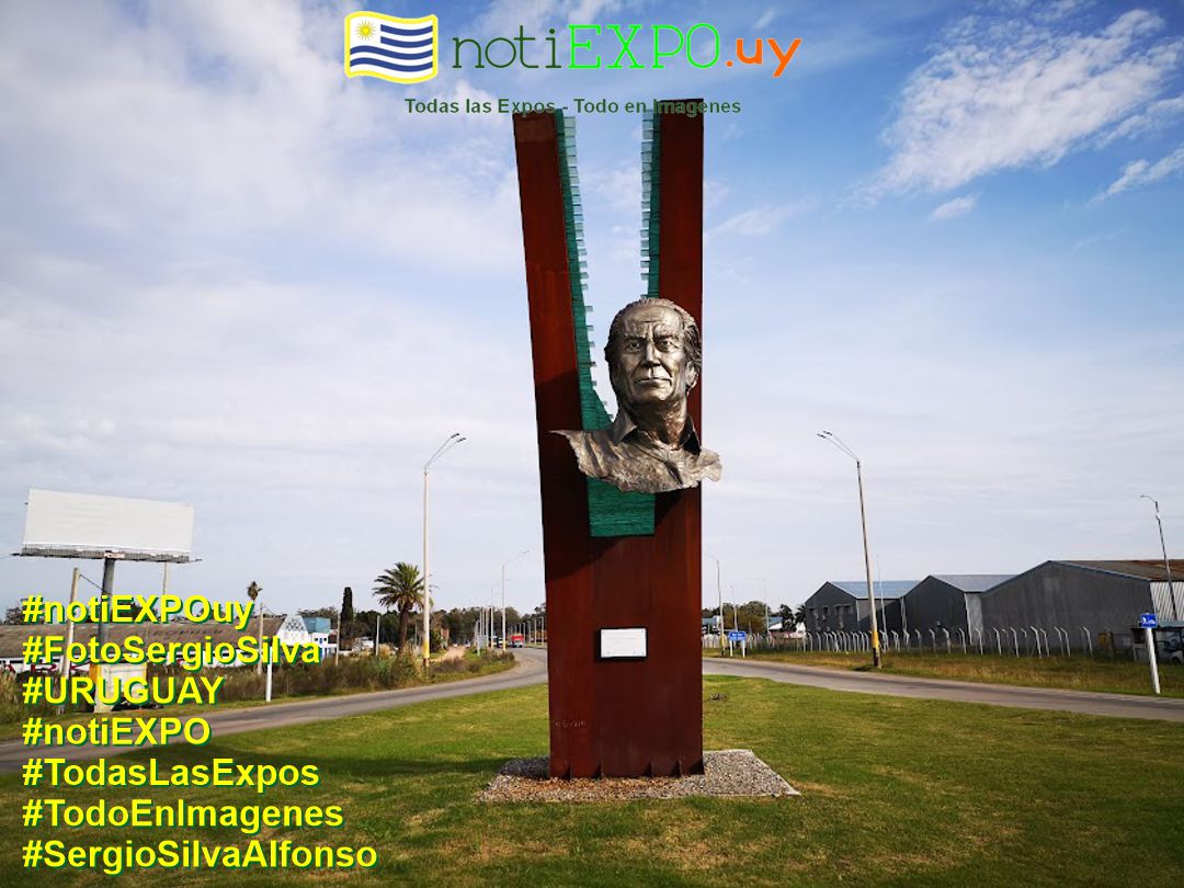 Monumento a Wilson Ferreira Aldunate en Aeroparque - Canelones. Foto Sergio Silva. #FotoSergioSilva Fotografia de Sergio Silva. #FotoSergioSilva